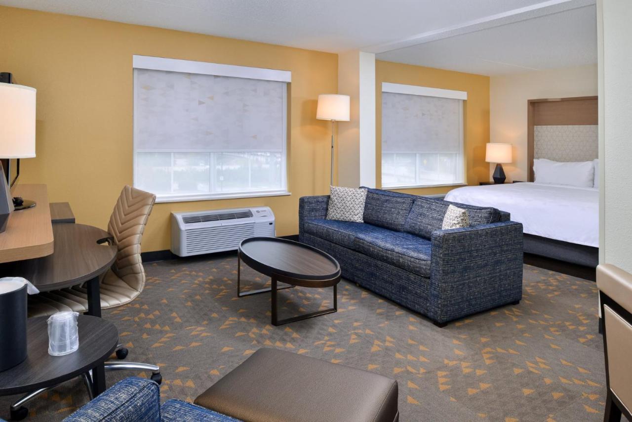 Holiday Inn Hotel & Suites Overland Park-Convention Center By Ihg מראה חיצוני תמונה