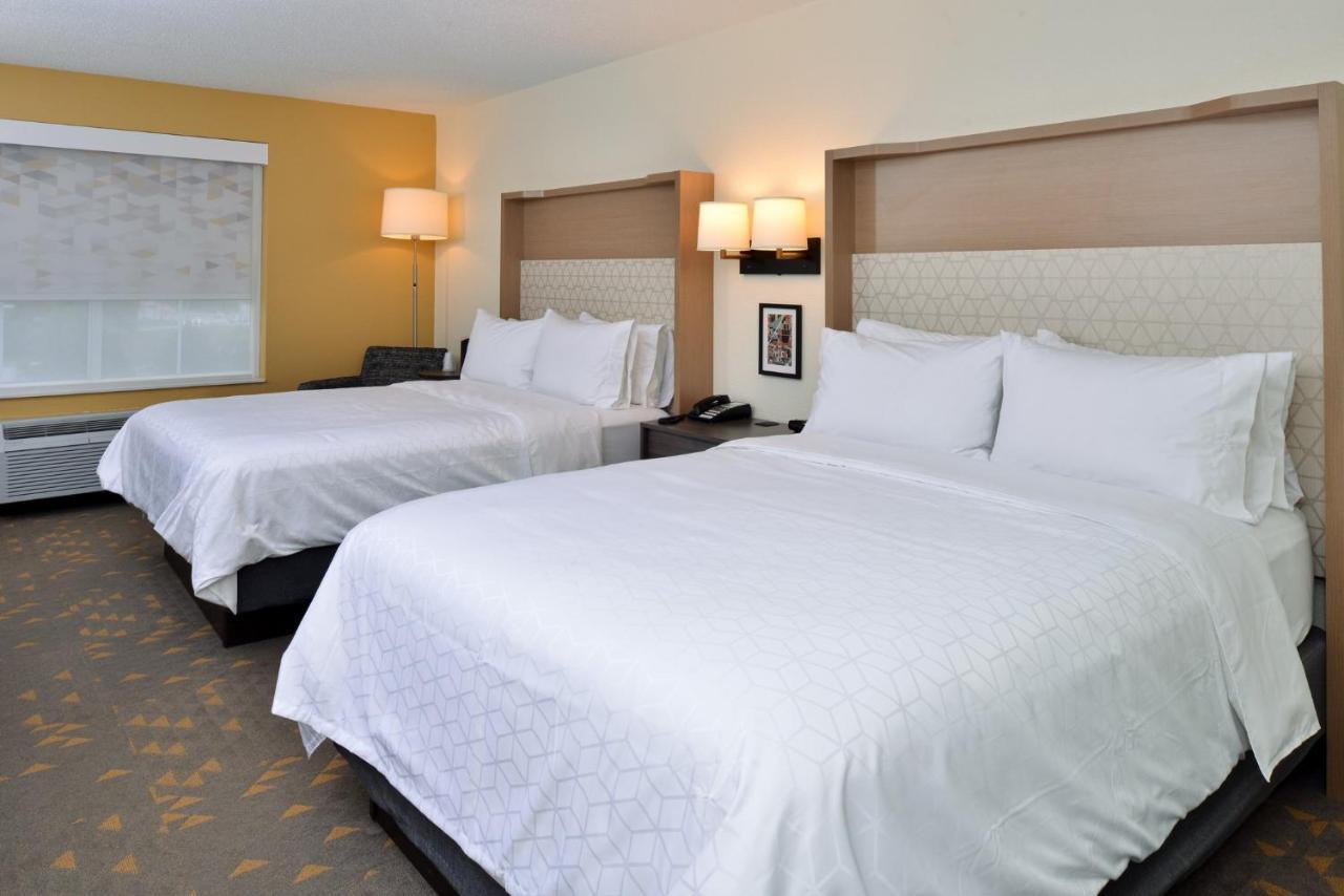 Holiday Inn Hotel & Suites Overland Park-Convention Center By Ihg מראה חיצוני תמונה