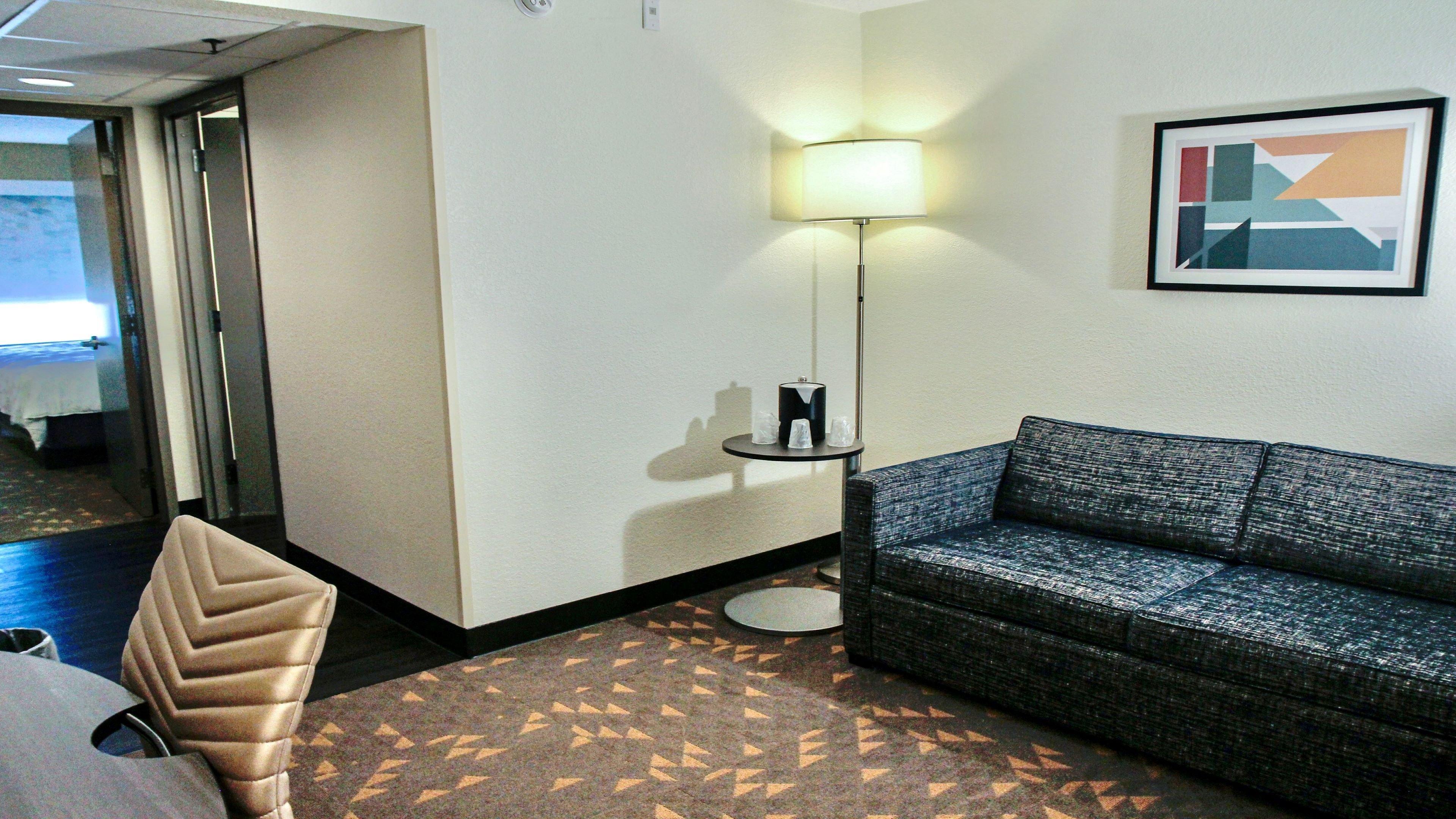 Holiday Inn Hotel & Suites Overland Park-Convention Center By Ihg מראה חיצוני תמונה